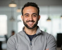 Mo Barut - Professional Headshot